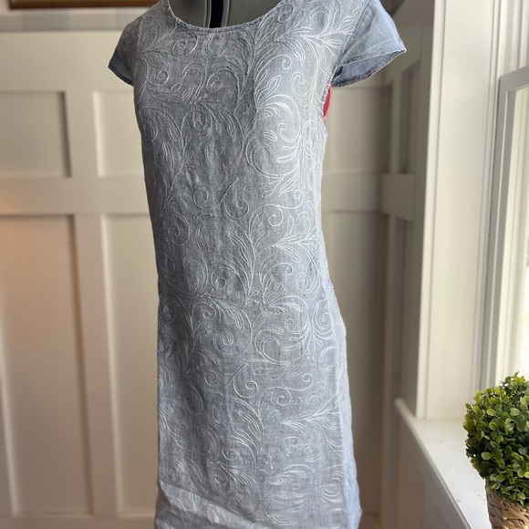 Italian Linen Blue Embroidered Dress Size Medium - Picture 2 of 9